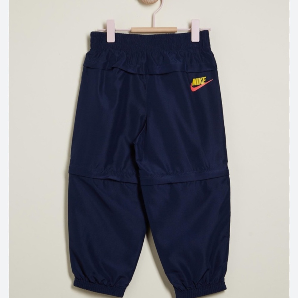 Dri-FIT Woven Training Trousers size 3T - Picture 2 of 6